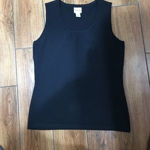 Black Chico's tank size 10 (1)